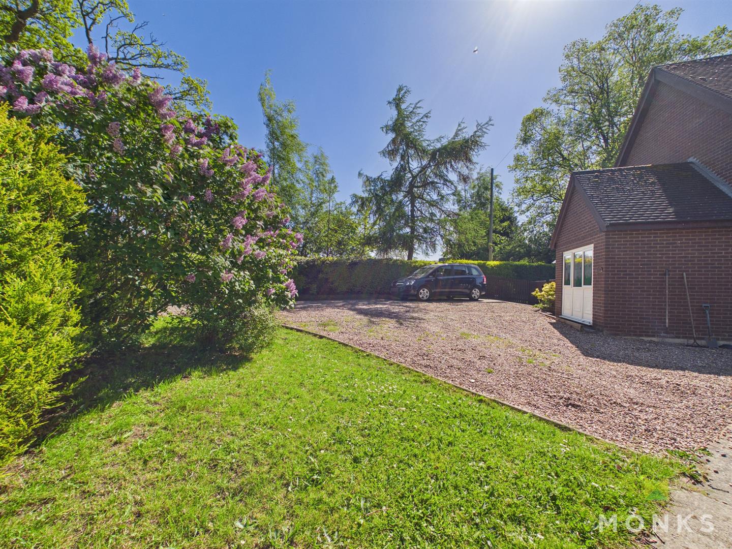 70 The Leasowes, Shrewsbury, SY5 9LU For Sale